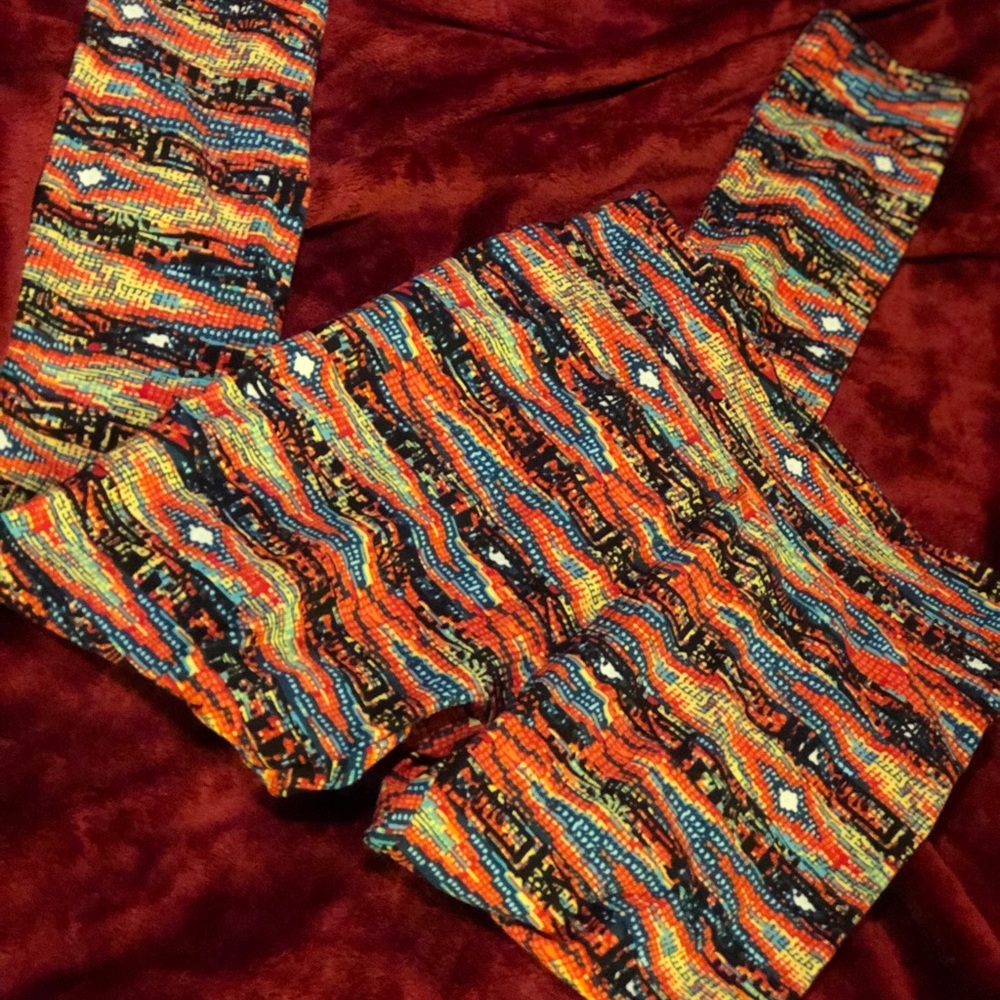 LulaRoe Leggings (OS)